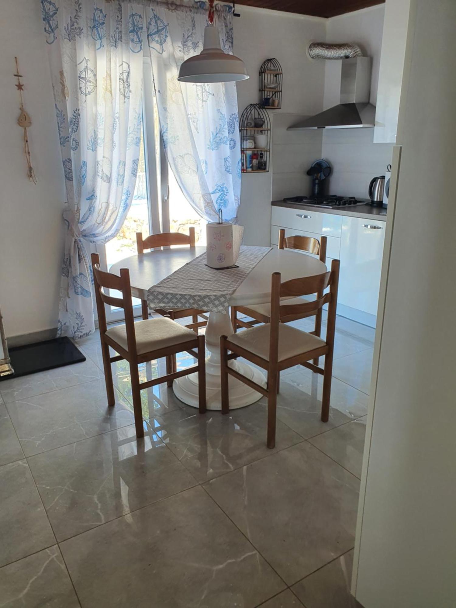 Kuca Za Odmor Seahouse Apartment Karlobag Exterior foto