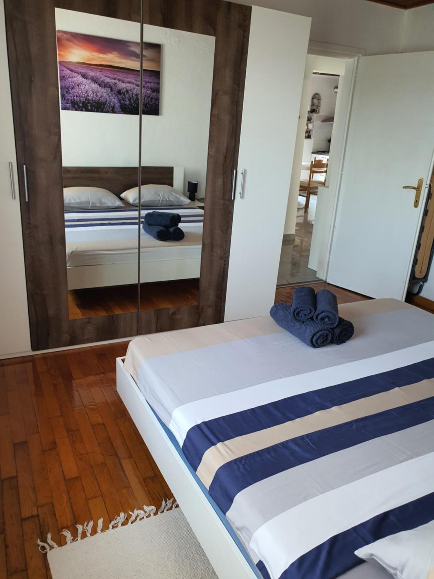 Kuca Za Odmor Seahouse Apartment Karlobag Exterior foto